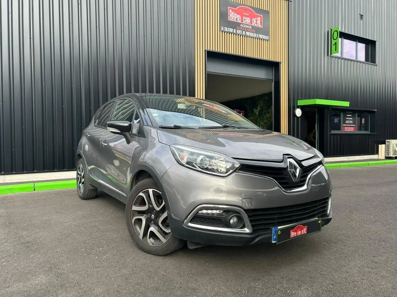 Renault Captur Captur 1.2 TCe - 120 - BV EDC Intens PHASE 1 GARANTIE 6 MOIS — photo 1 of 34