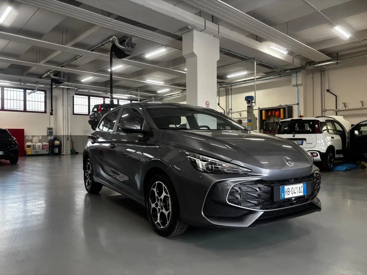 MG MG3 3 1.5 Standard GPL — photo 1 of 15