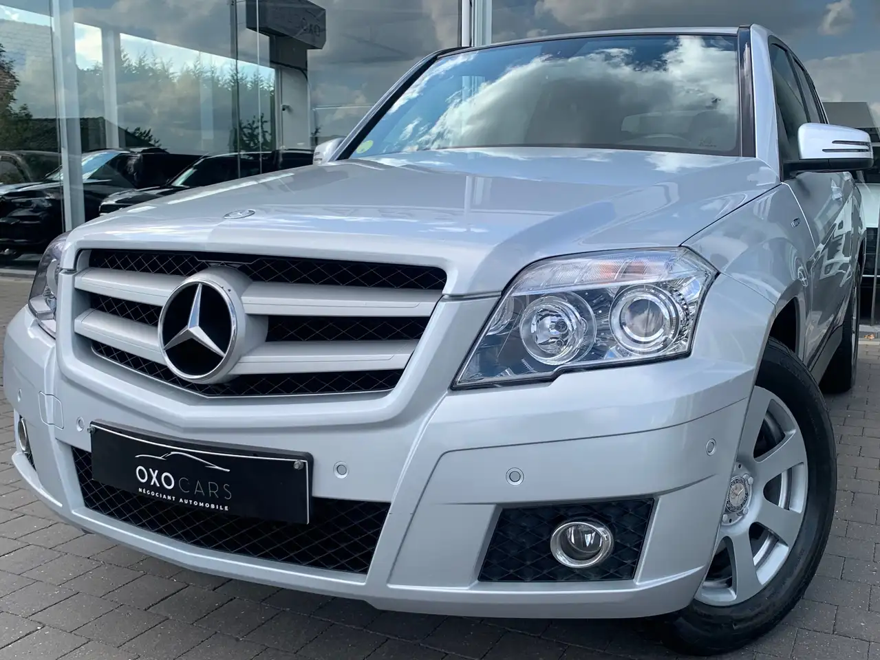 Mercedes-Benz GLK 200 CDI / Boite Auto / Gps / Cuir / Clim Auto / Cruise / PDC Arriere & Avant / PREMIER PROPRIETAIRE / CARPASS / GARA — photo 1 of 15
