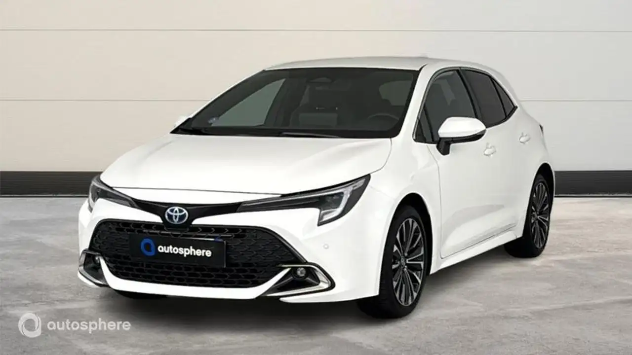 Toyota Corolla 1.8 140ch Dynamic MY23 — photo 1 of 20