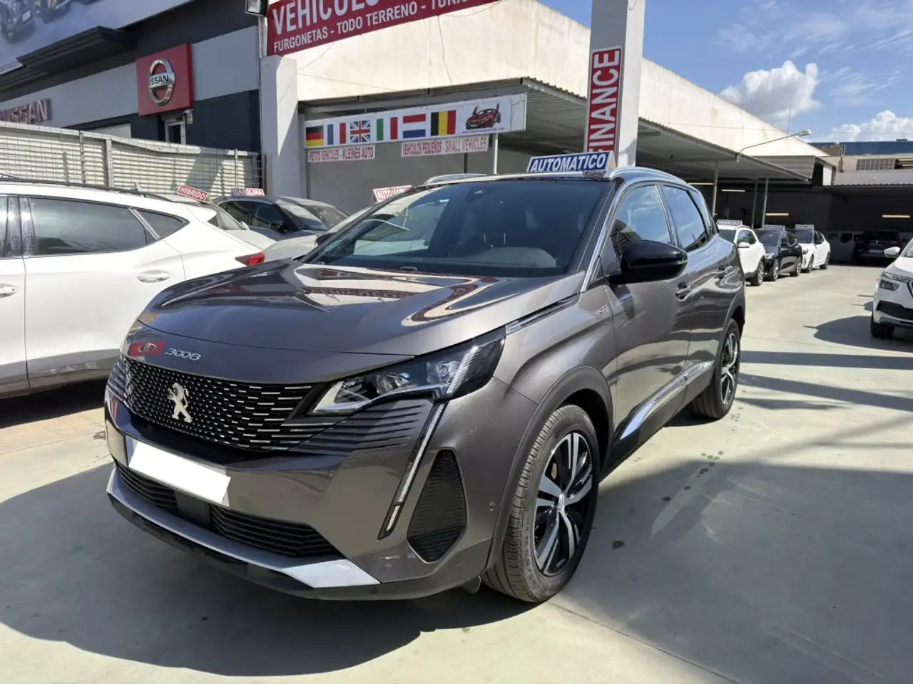 Peugeot 3008 1.5BlueHDi GT S&S EAT8 130 — photo 1 of 18