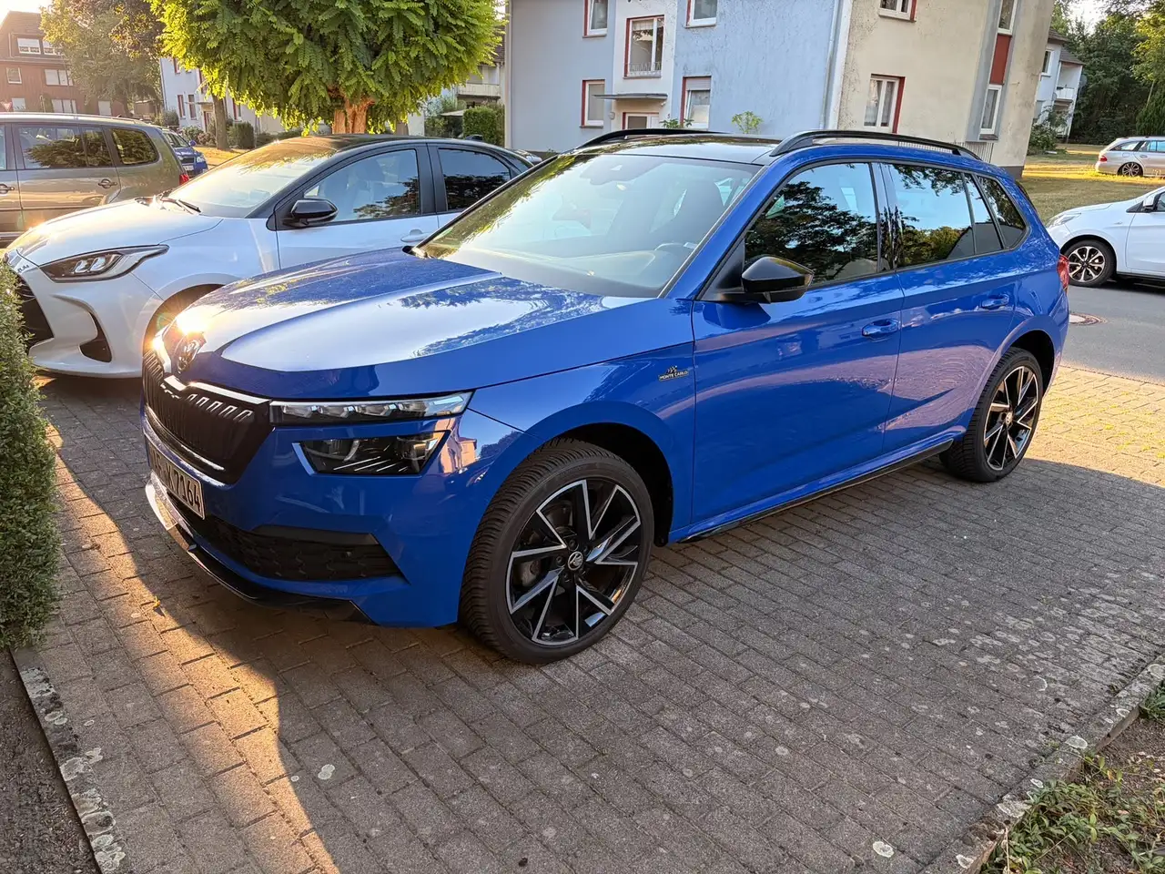 Skoda Kamiq Monte Carlo 1.5 TSI AHK*Allwetterreifen*Pano — photo 1 of 10