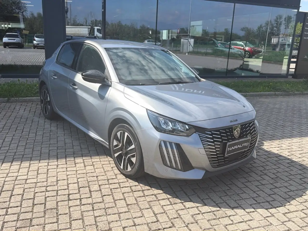 Peugeot 208 208 1.2 puretech Allure s&s 100cv — photo 1 of 15