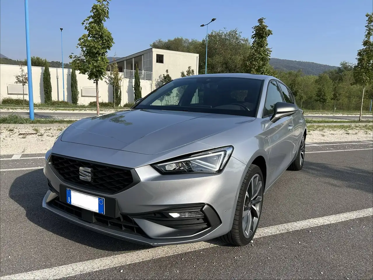 SEAT Leon e-Hybrid SEAT Leon 1.4 e-Hybrid 204 CV DSG FR | Fine 2023 | Unico Proprietario — photo 1 of 15