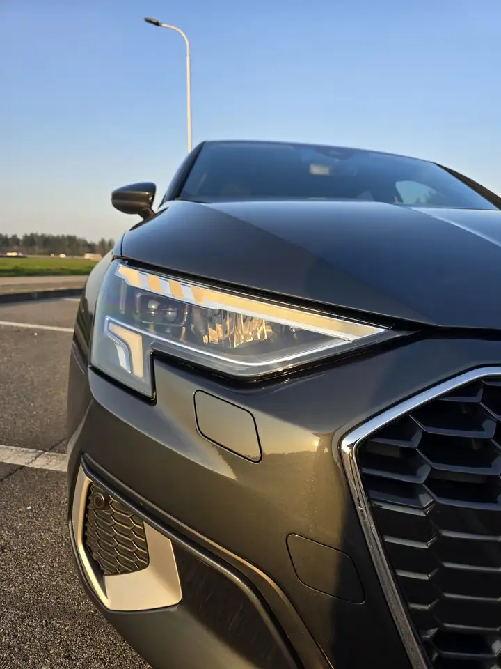 Audi A3 Sportback 30 1.5 g-tron Business Advanced s-tronic — photo 1 of 7