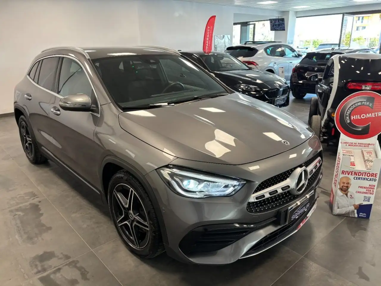 Mercedes-Benz GLA 180 d AMG Premium Automatico — photo 1 of 15
