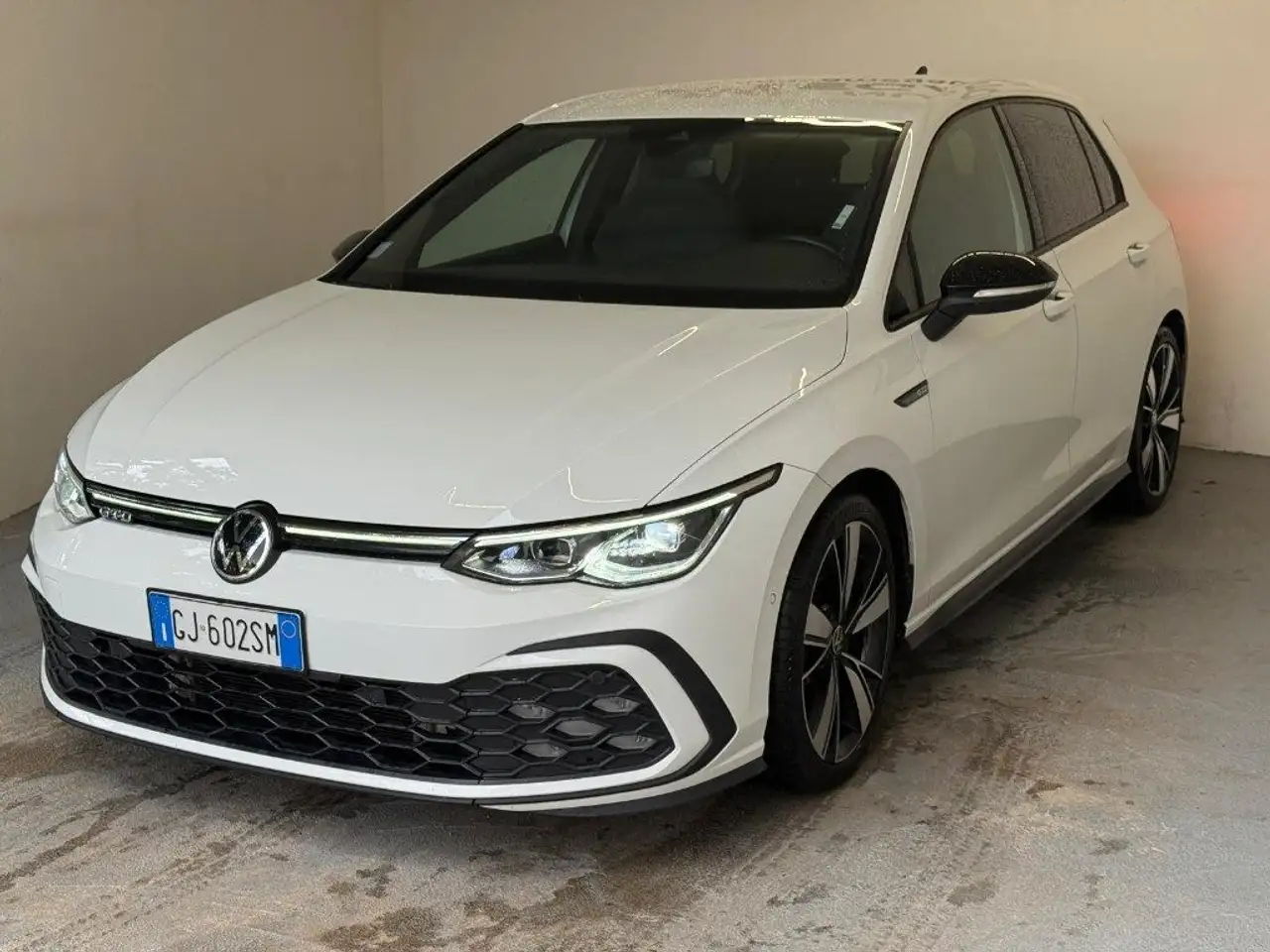 2022 Volkswagen Golf 2.0 TDI DSG GTD, photograph 4