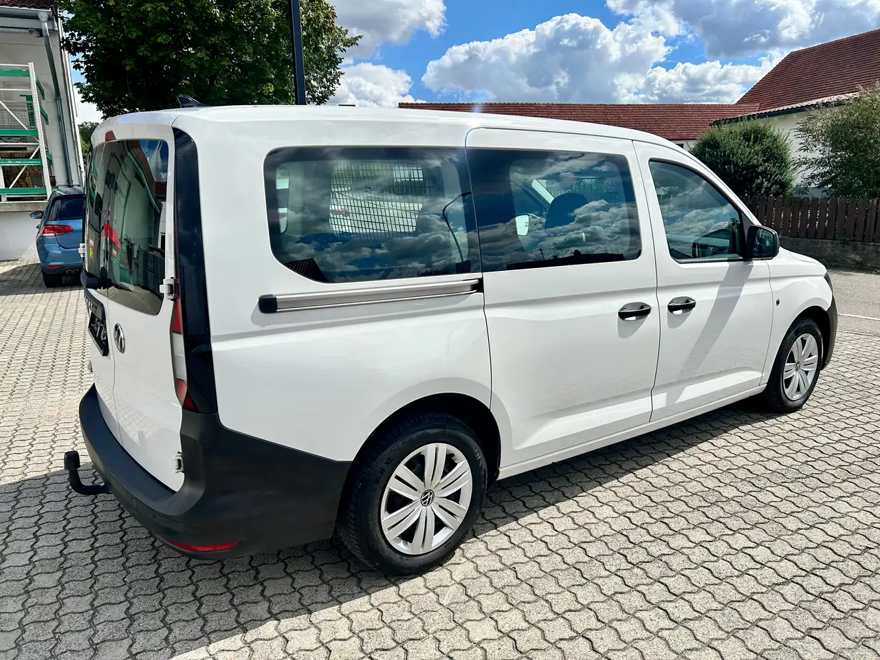 2023 Volkswagen Caddy Kombi Maxi *1Hand*Kamera*AHK*Leder*, photograph 2