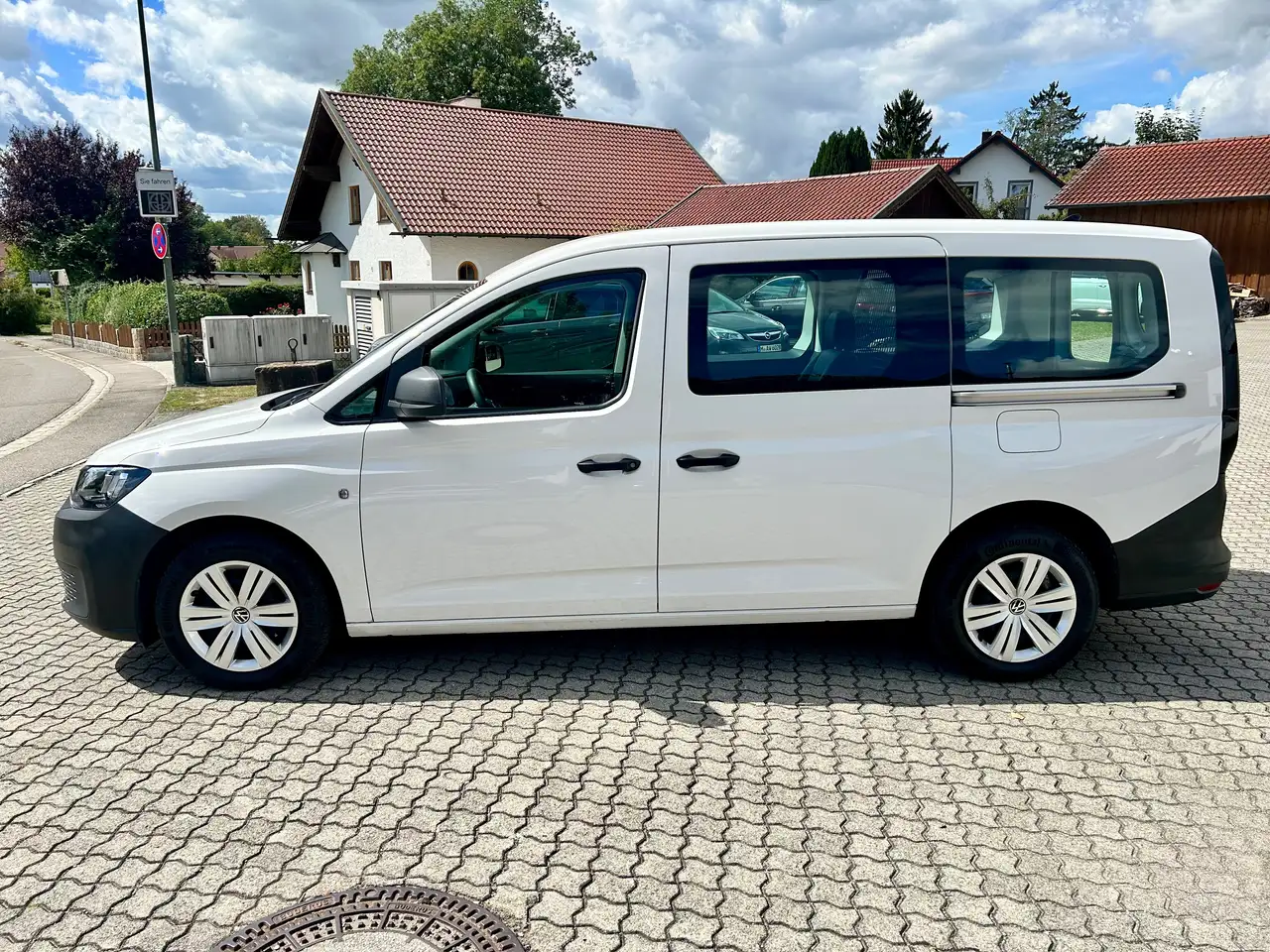2023 Volkswagen Caddy Kombi Maxi *1Hand*Kamera*AHK*Leder*, photograph 5