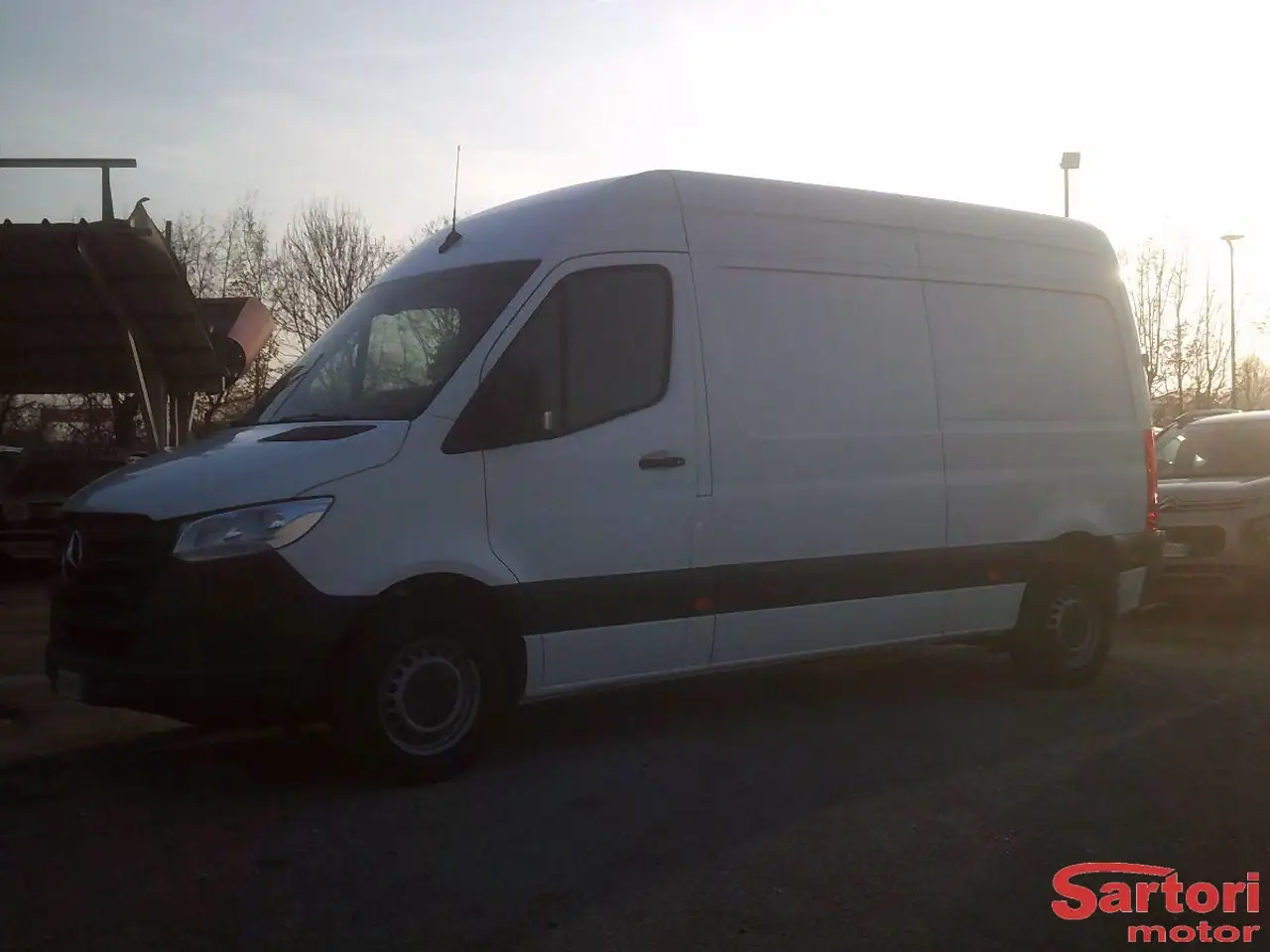 Mercedes-Benz Sprinter L2 H2 UNIPROPRIETARIO! — photo 1 of 9