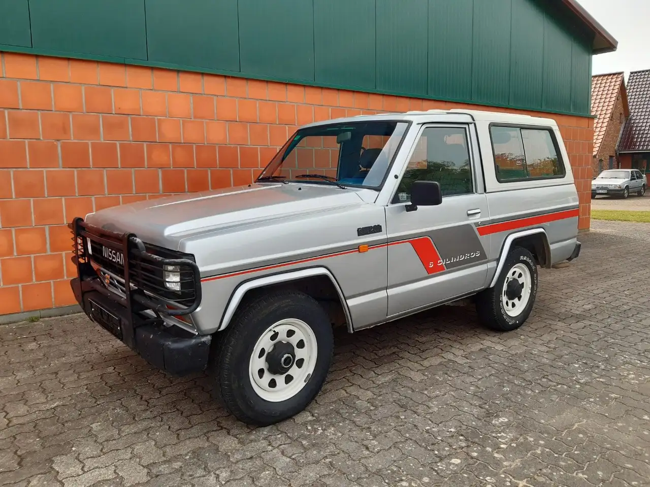 Nissan Patrol 3,3 Diesel - unglaublich gesund — photo 1 of 15