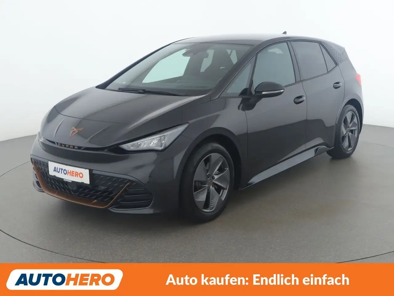 CUPRA Born electric drive 150 kW — photo 1 of 34