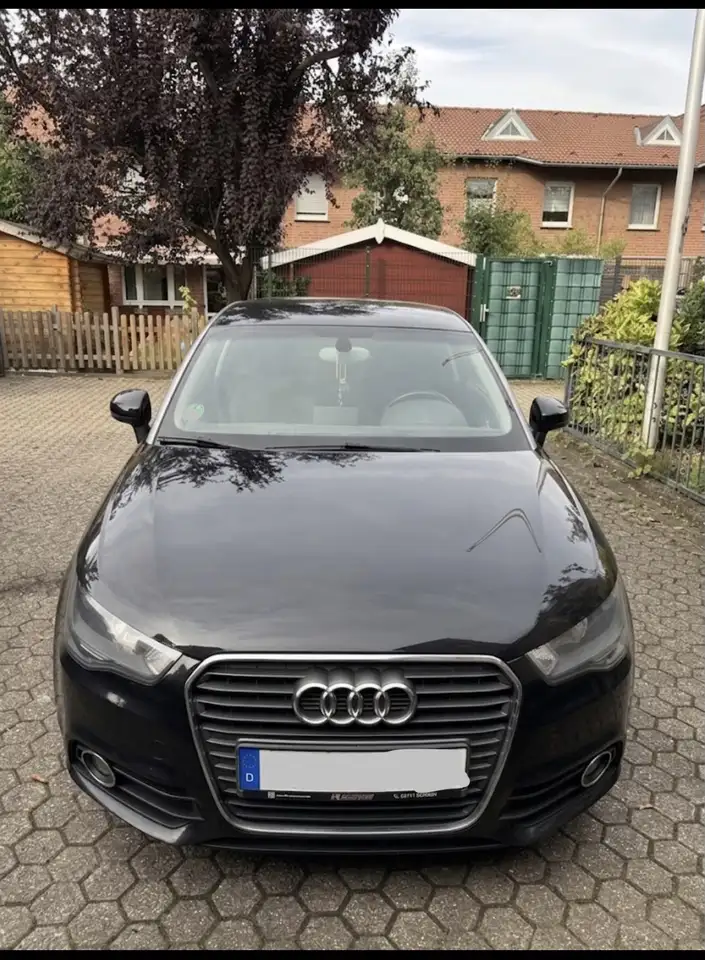 Audi A1 attraction — photo 1 of 8