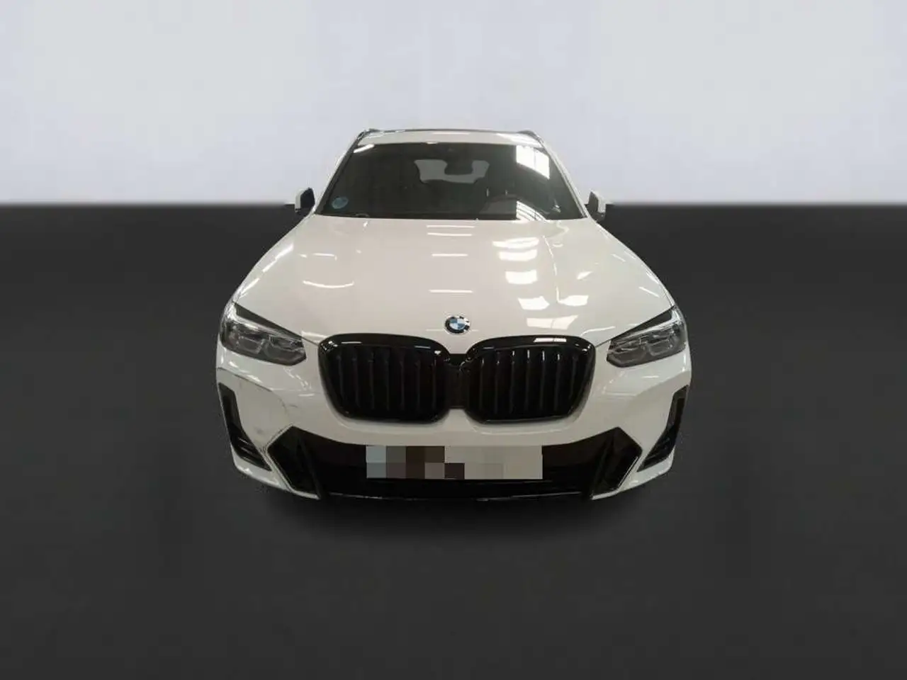 BMW X3 xDrive 20dA xLine — photo 1 of 19