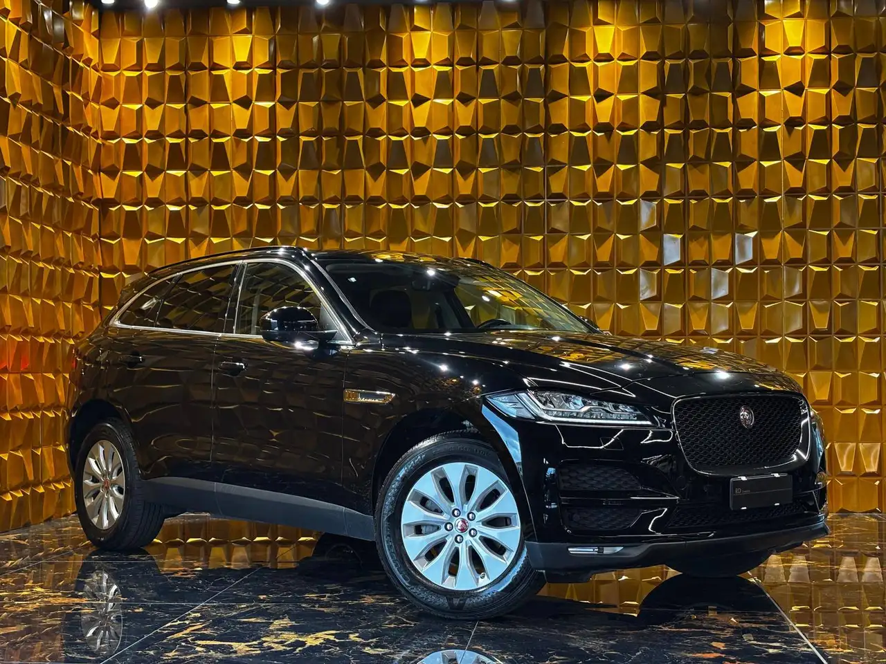 Jaguar F-Pace 2.0d i4 Prestige AWD auto my20 Tagliandi Jaguar — photo 1 of 15