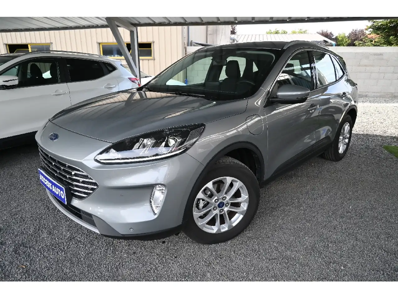 Ford Kuga 2.5 Duratec 225 ch PHEV Powershift Titanium — photo 1 of 10