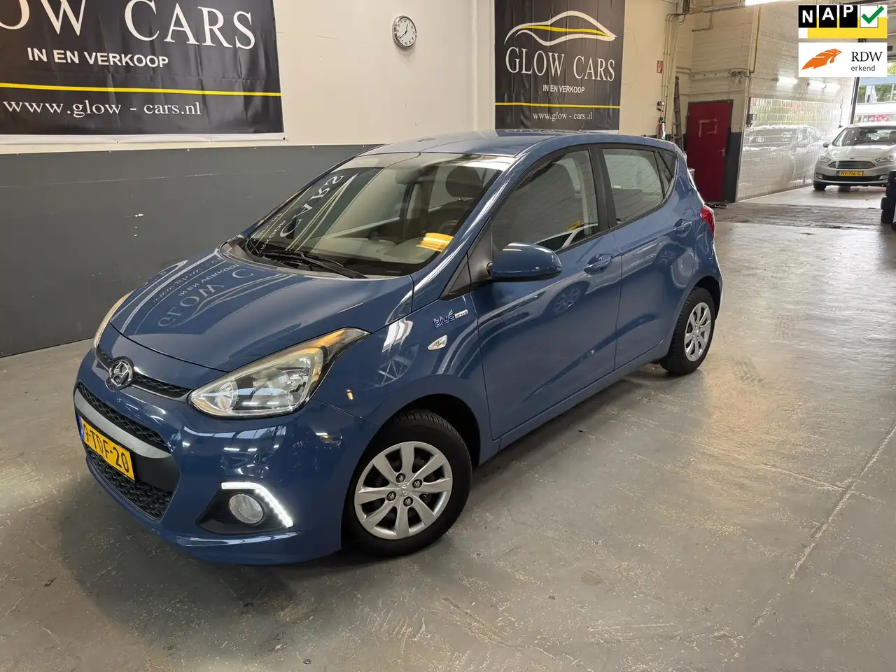 Hyundai i10 1.0i i-Motion Comfort Plus |AIRCO|RADIO|EL.RAMEN|A — photo 1 of 30
