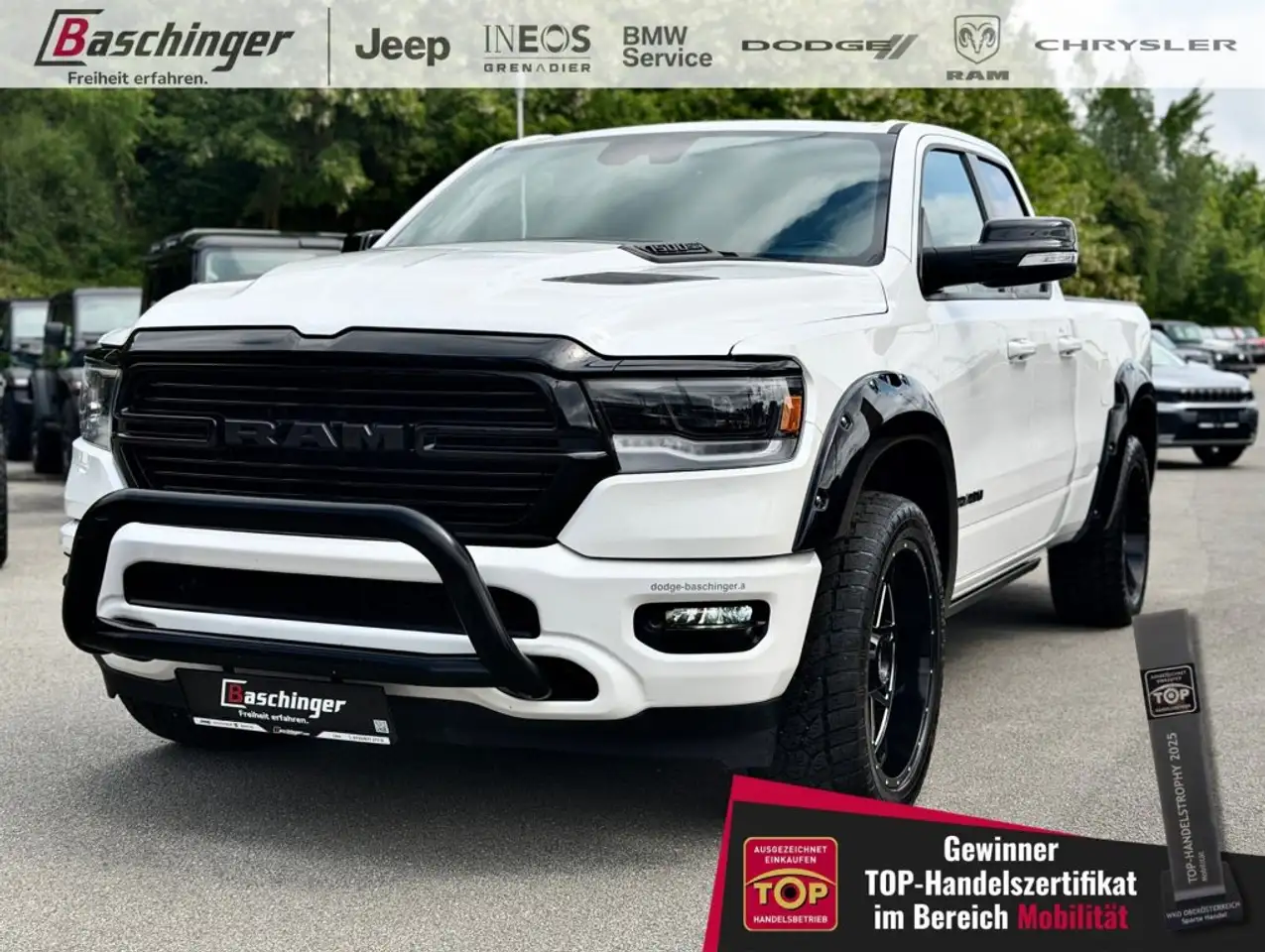RAM 1500 Quad Cab Laramie Night LKW Widebody/NAP — photo 1 of 15