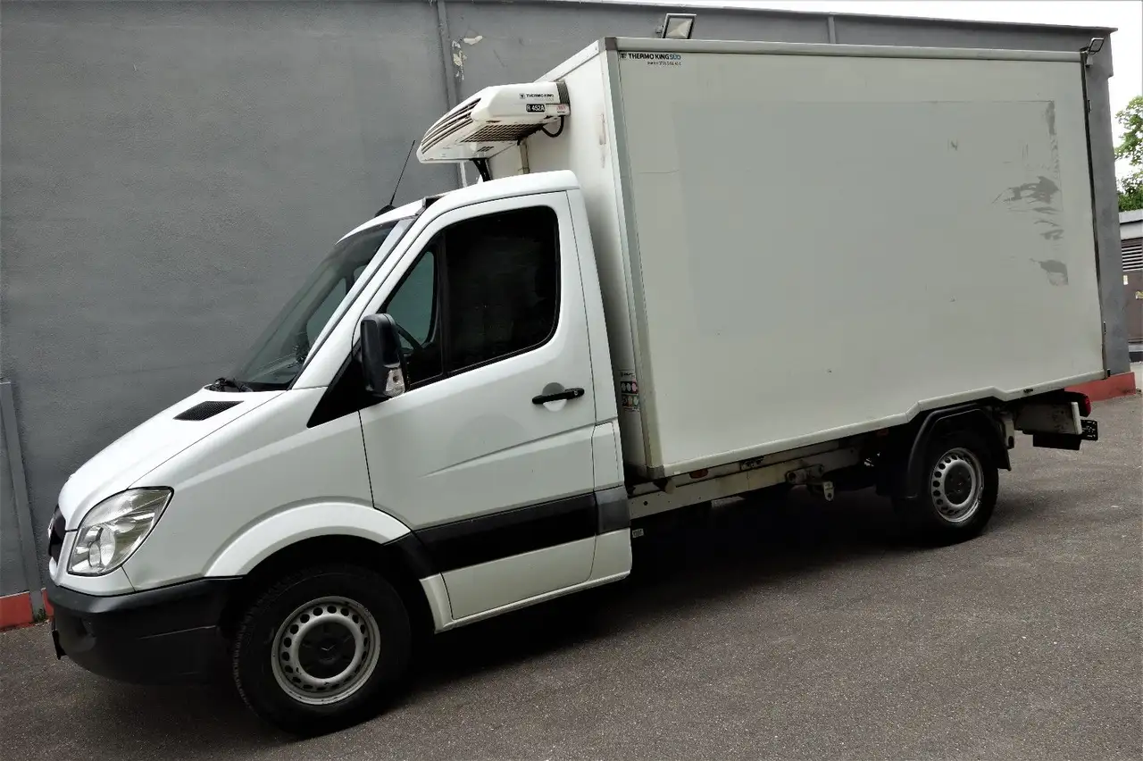 Mercedes-Benz Sprinter 313CDI Kühlkoffer Aut/Standkühlung — photo 1 of 14