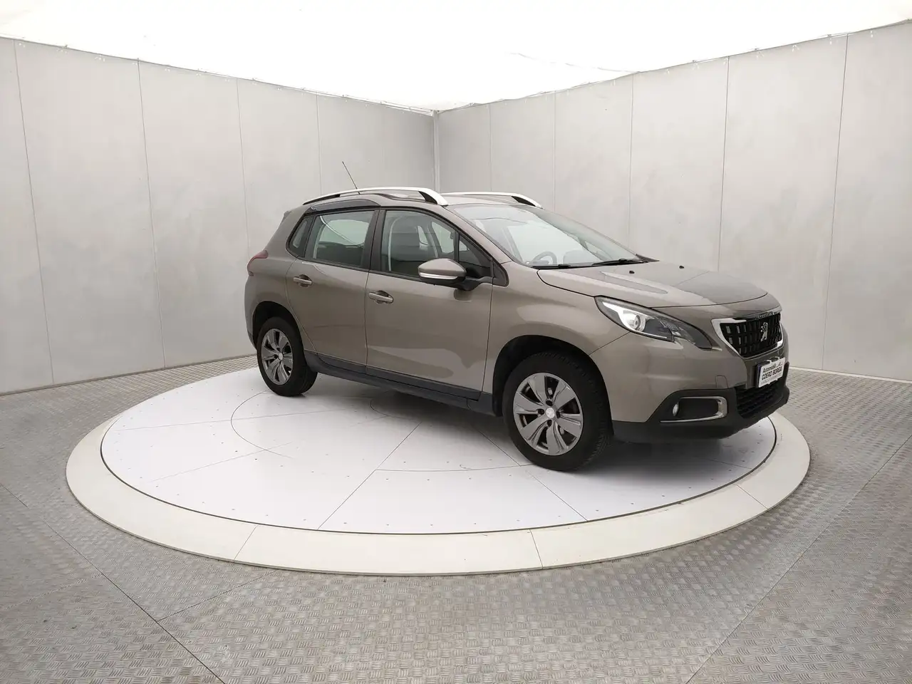 Peugeot 2008 2008 1.2 puretech Active 82cv my16 — photo 1 of 15