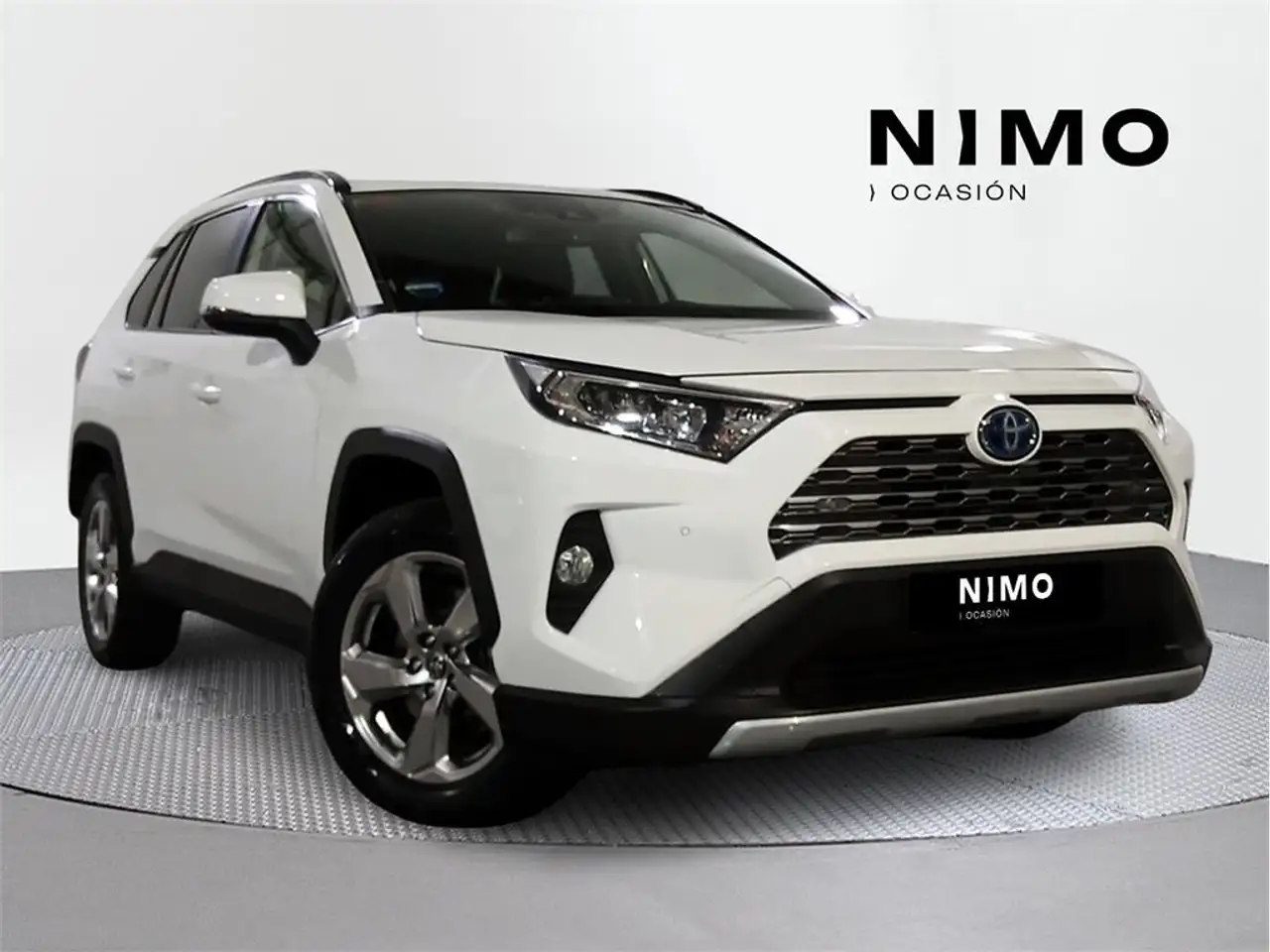 Toyota RAV 4 RAV4 2.5l 220H Advance — photo 1 of 16
