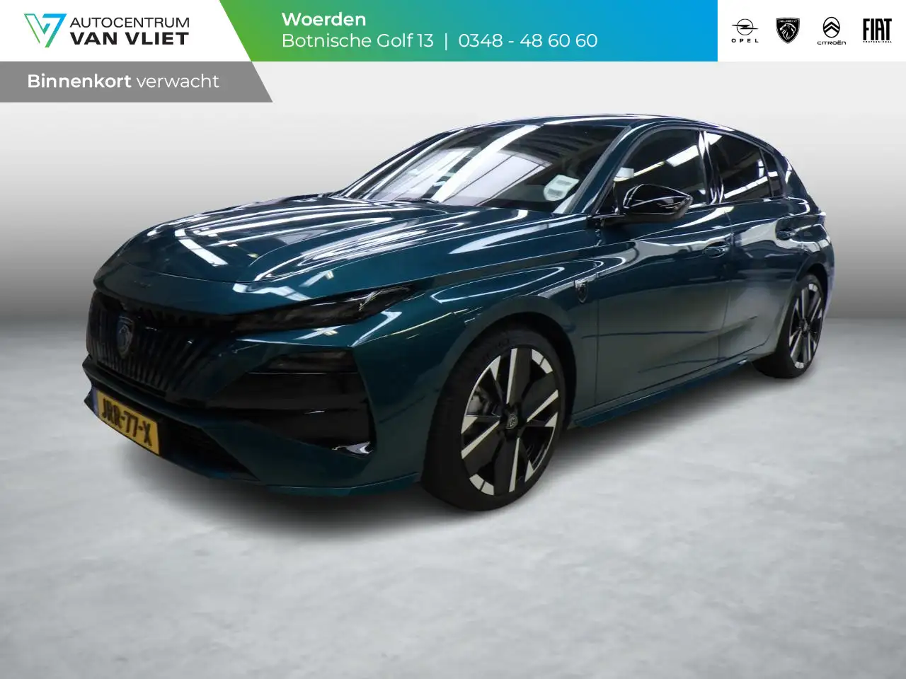 Peugeot 308 1.2 Hybrid 145 e-DCS6 GT Leder Alcantara — photo 1 of 12