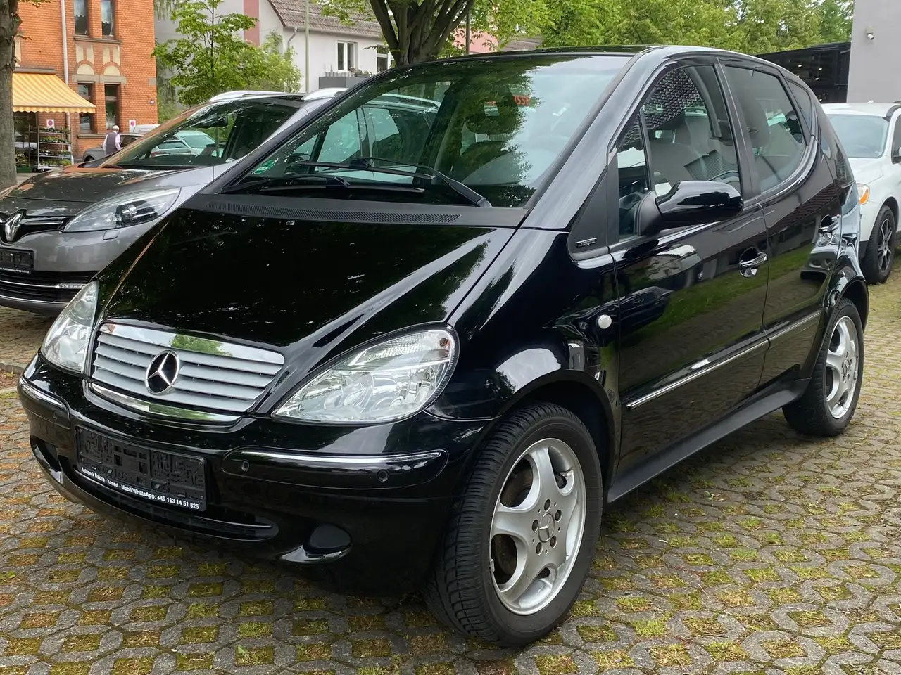 Mercedes-Benz A 190 Avantgarde, Navi, Klima, Tempomat, Sitzh., PDC — photo 1 of 16