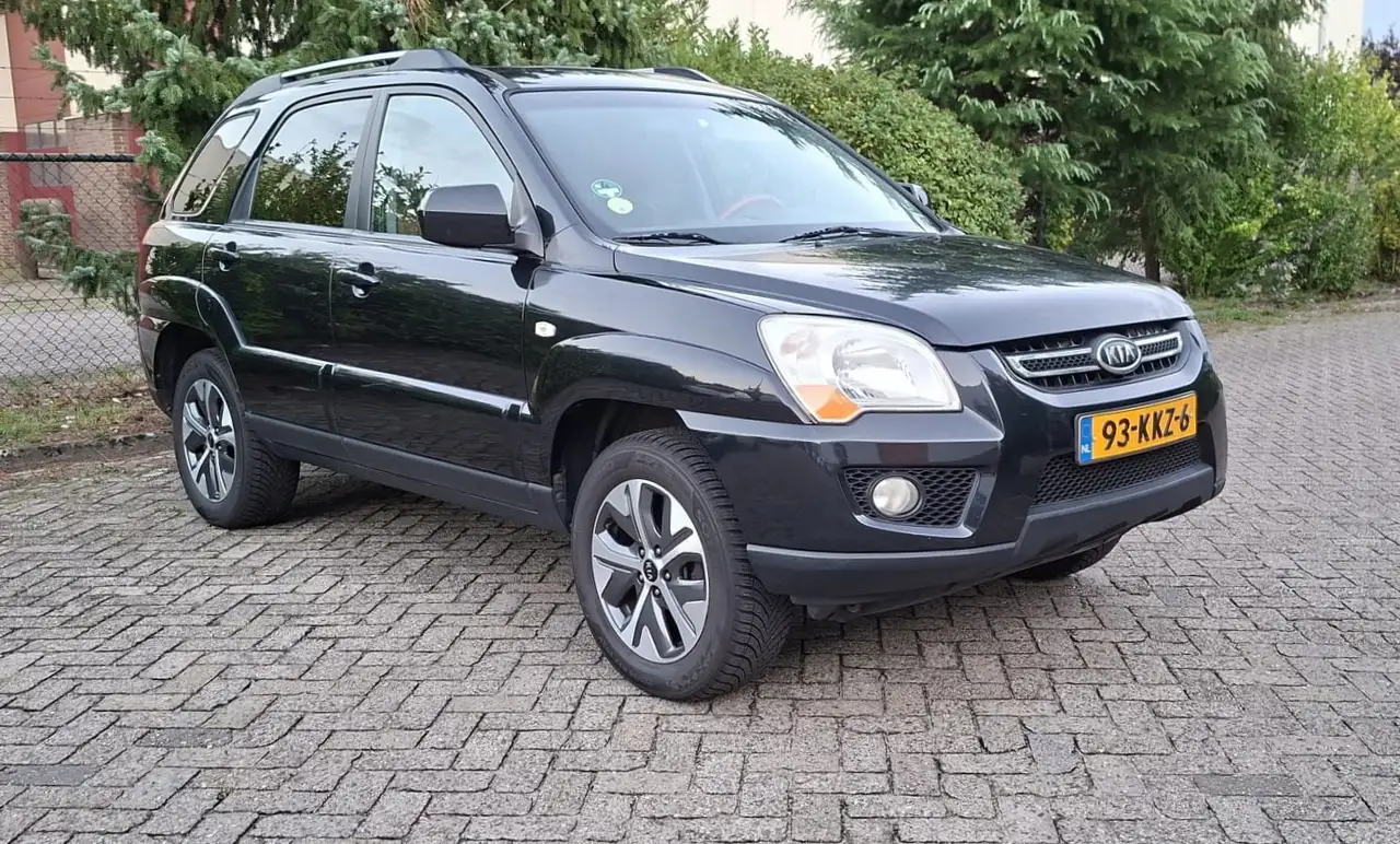 Kia Sportage 2.0 CVVT Fifteen lees advertentie — photo 1 of 9