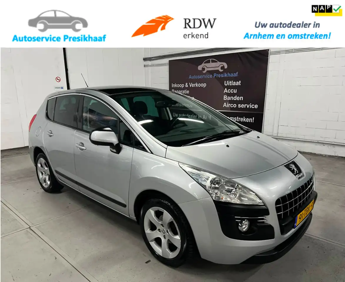 Peugeot 3008 1.6 VTi Active NAVIGATIE / NAP / PANORAMADAK — photo 1 of 30