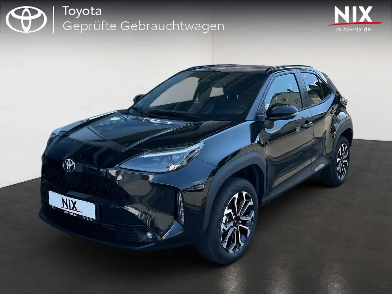 Toyota Yaris Cross 130PS HSD Teamplayer *Safety*Winter* — photo 1 of 15