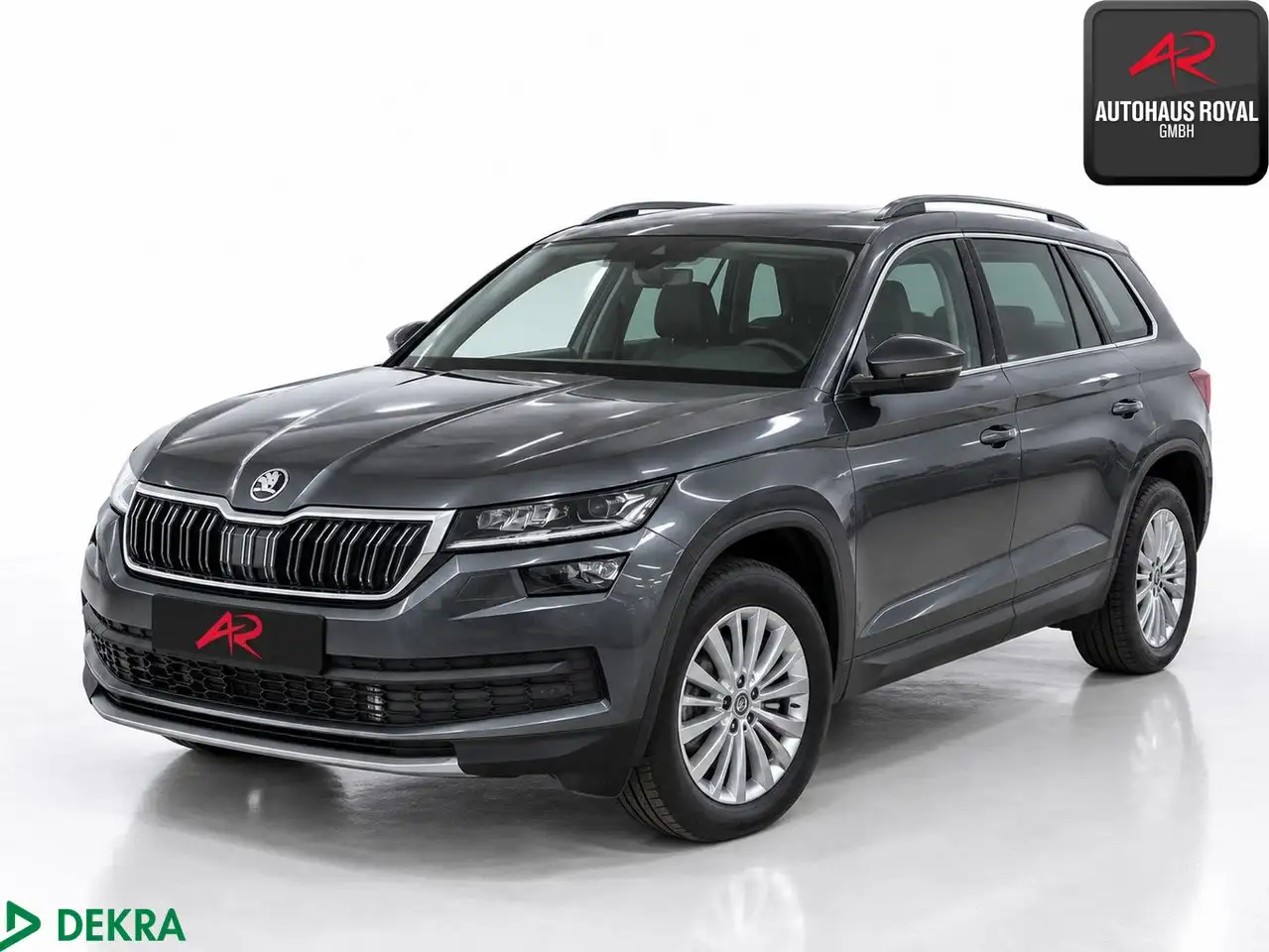 Skoda Kodiaq 2.0 TDI STYLE STANDHZ,MASSAGE,KEYLESS,ACC — photo 1 of 3