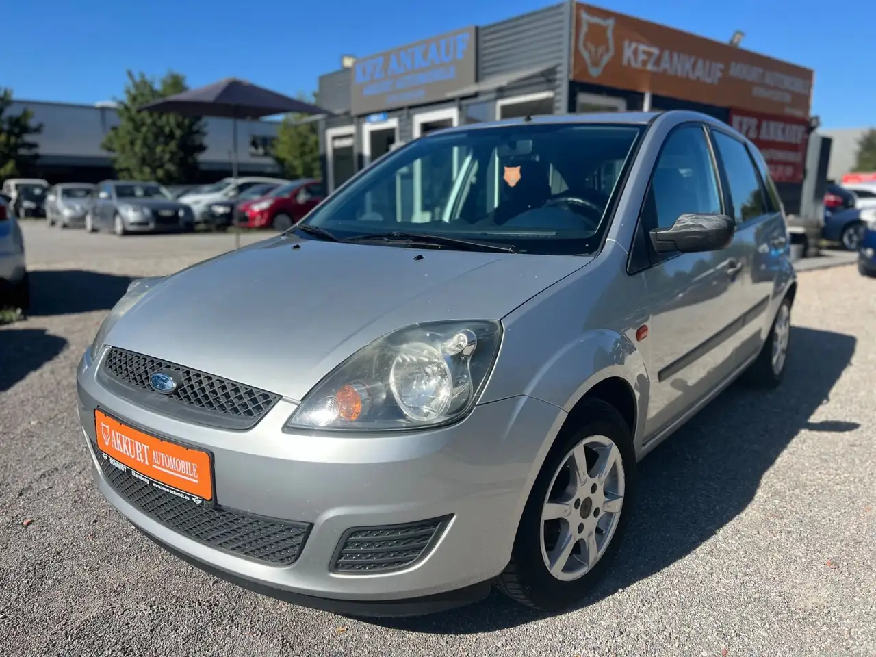 Ford Fiesta Ambiente - TÜV NEU - KLIMA - 2.HAND — photo 1 of 18