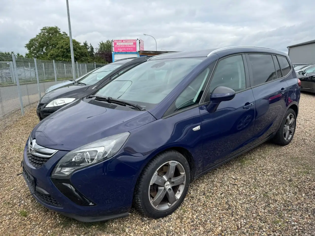 Opel Zafira C Tourer Edition - 7 Sitze ! — photo 1 of 10