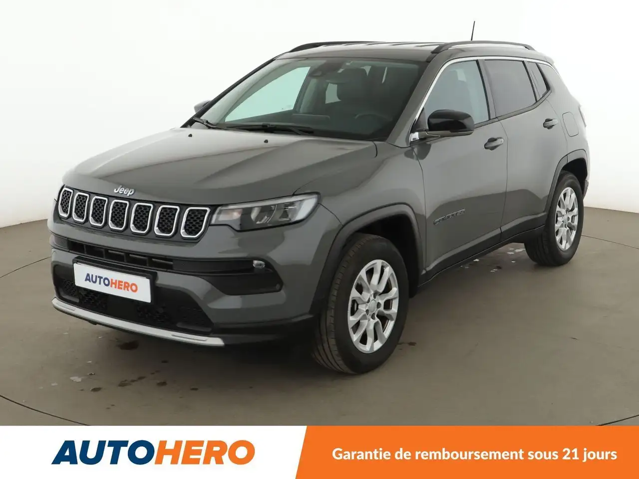 Jeep Compass 1.3 GSE T4 PHEV 4xe Limited AT6 — photo 1 of 40