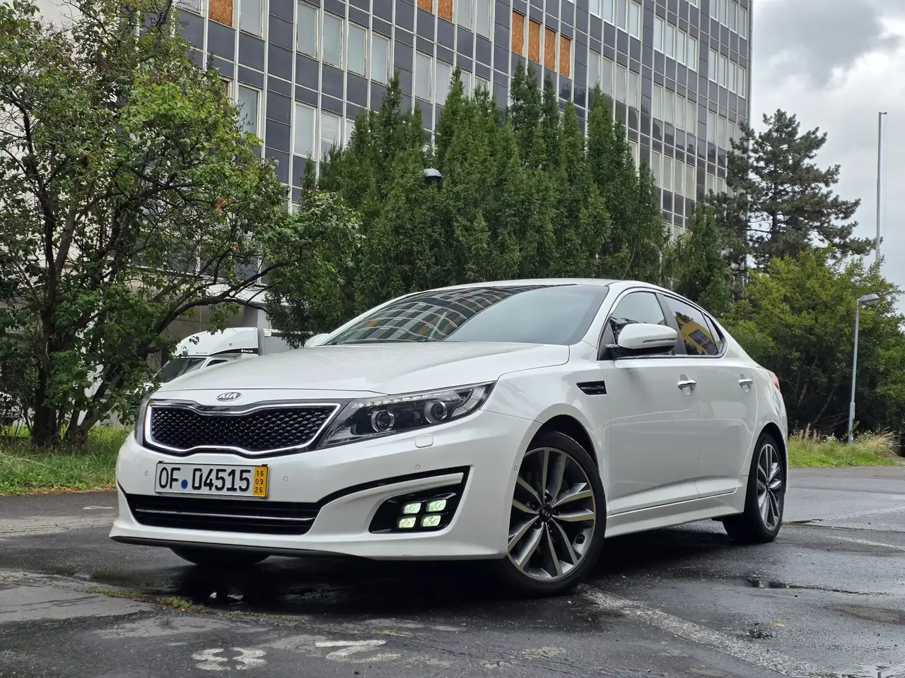 Kia Optima 1.7 CRDI Automatik Spirit — photo 1 of 18