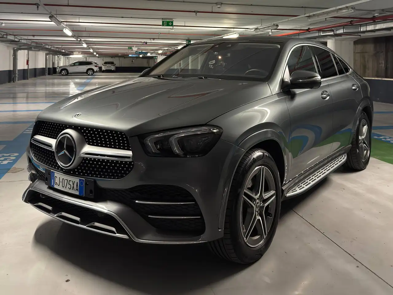 Mercedes-Benz GLE 300 Mercedes-Benz GLE 300 d 4MATIC Mild Hybrid Coupé — photo 1 of 27