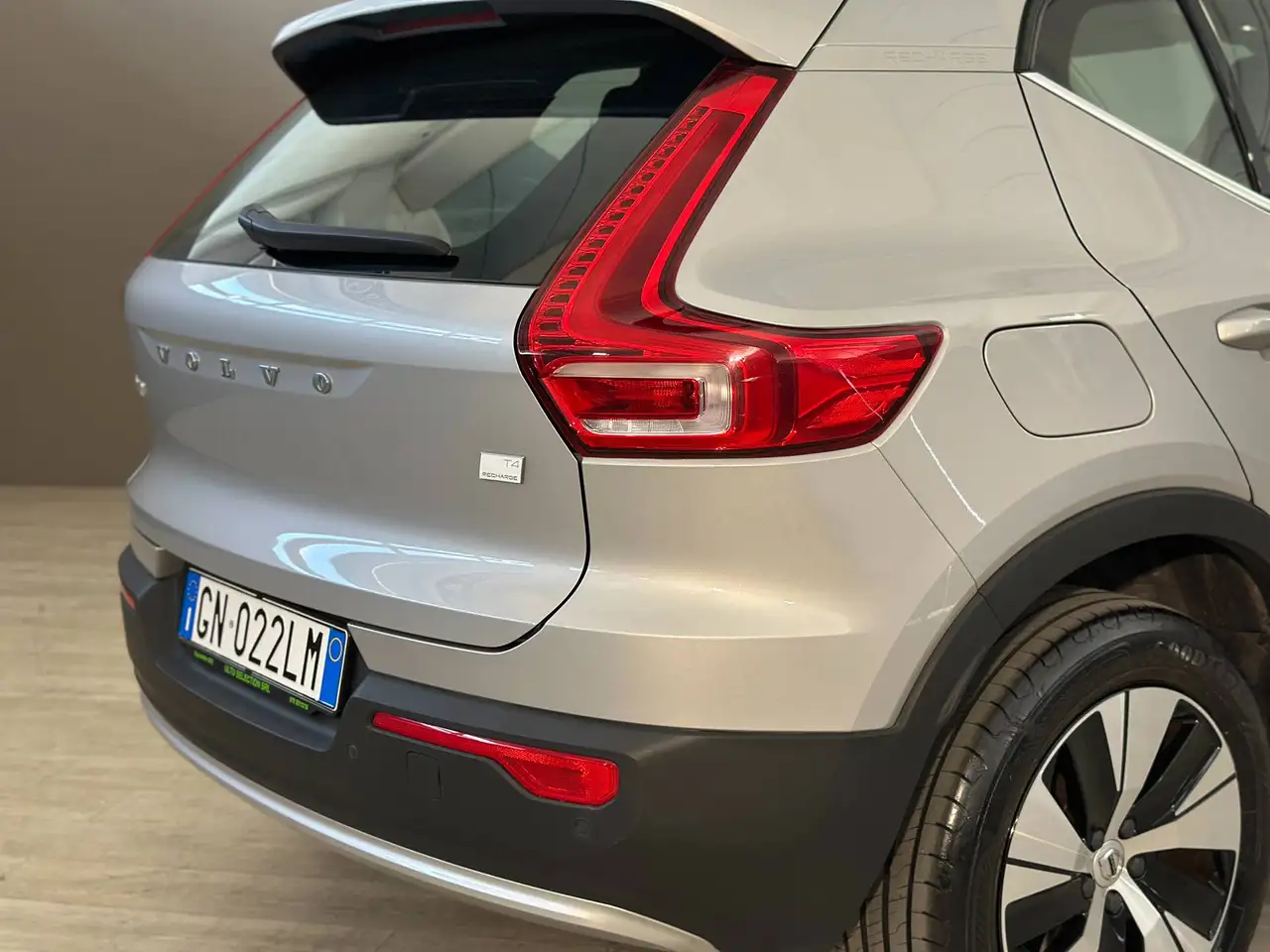 2023 Volvo XC40 1.5 T4 PHEV Essential auto, photograph 7