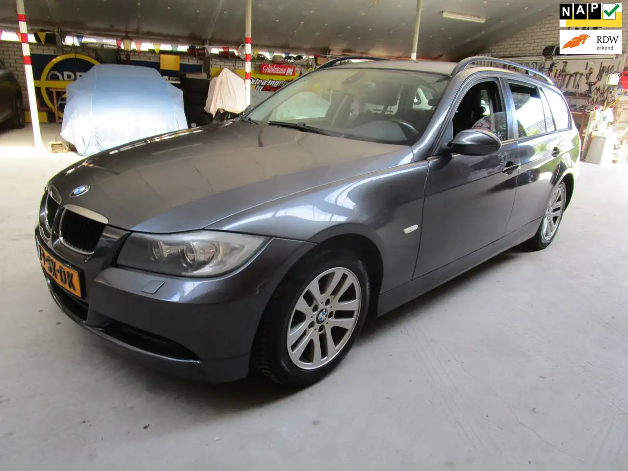BMW 320 3-serie Touring 320d High Executive 163 pk 6 bak n — photo 1 of 18