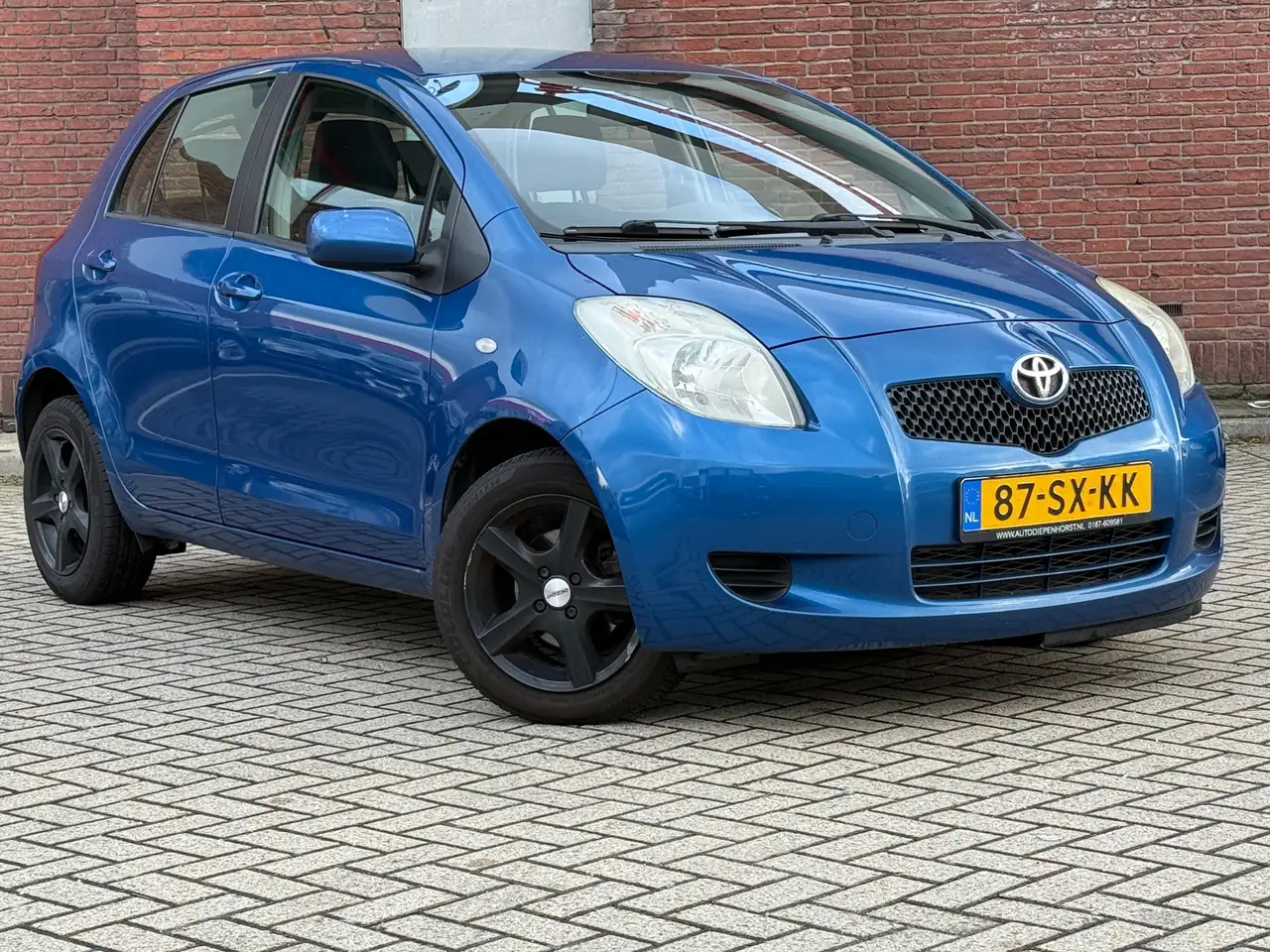 Toyota Yaris 1.3 VVTi Sol MMT| AUTOMAAT | 5DRS | AIRCO | GOED O — photo 1 of 19
