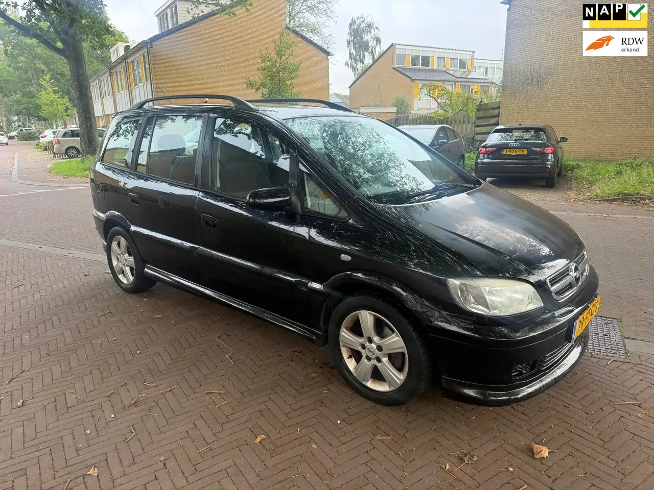 Opel Zafira Airco / 203.000 NAP / 7 persoons — photo 1 of 18