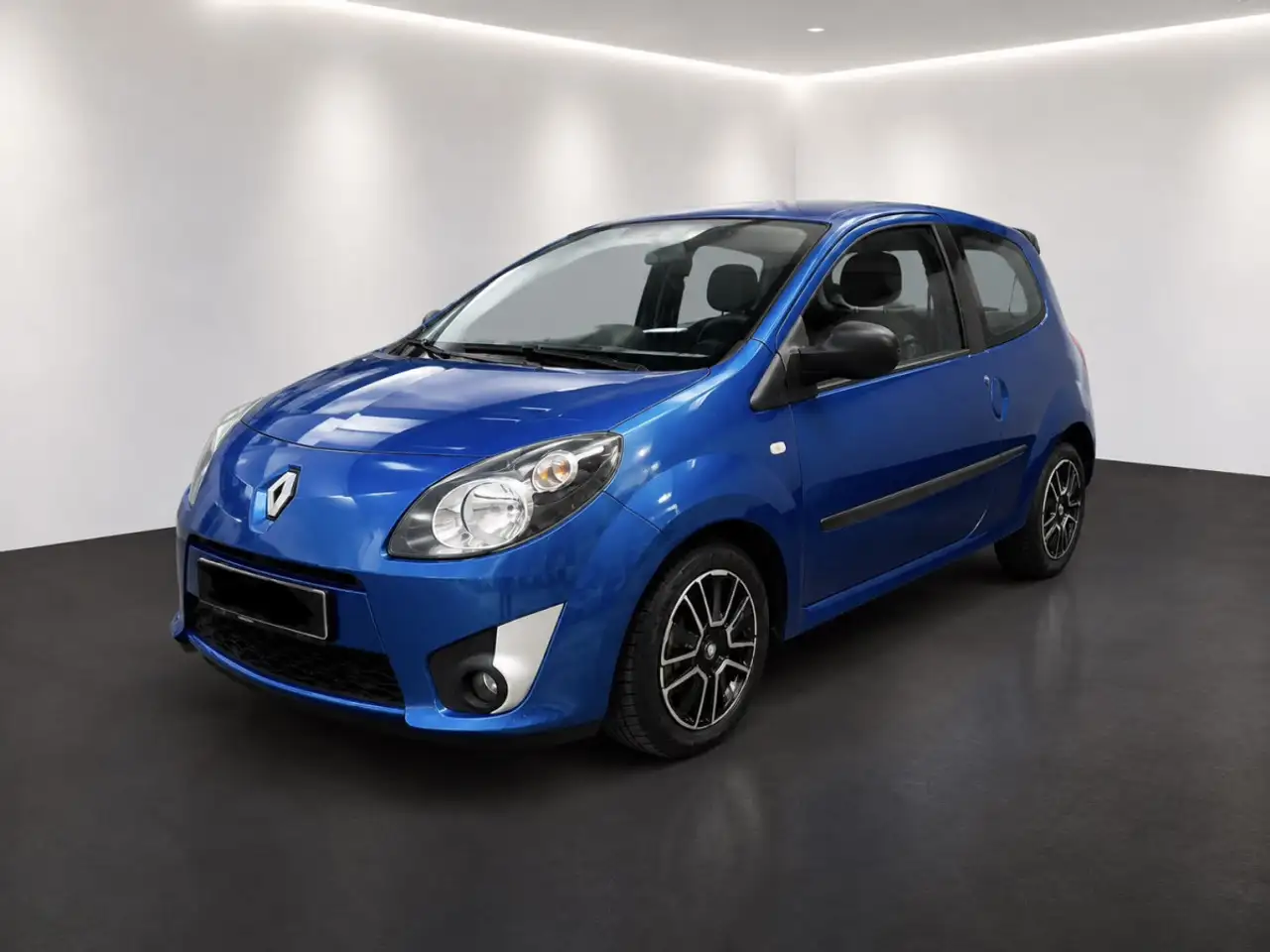 Renault Twingo 1.5 dCi Dynamique — photo 1 of 4