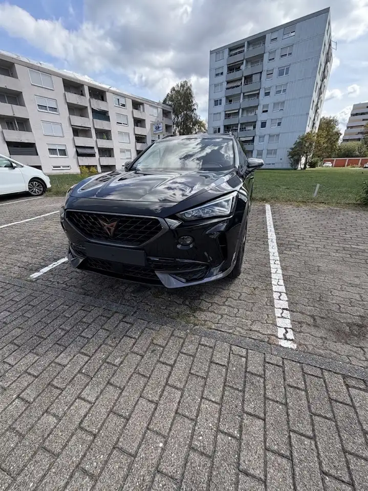 CUPRA Formentor Basis — photo 1 of 6