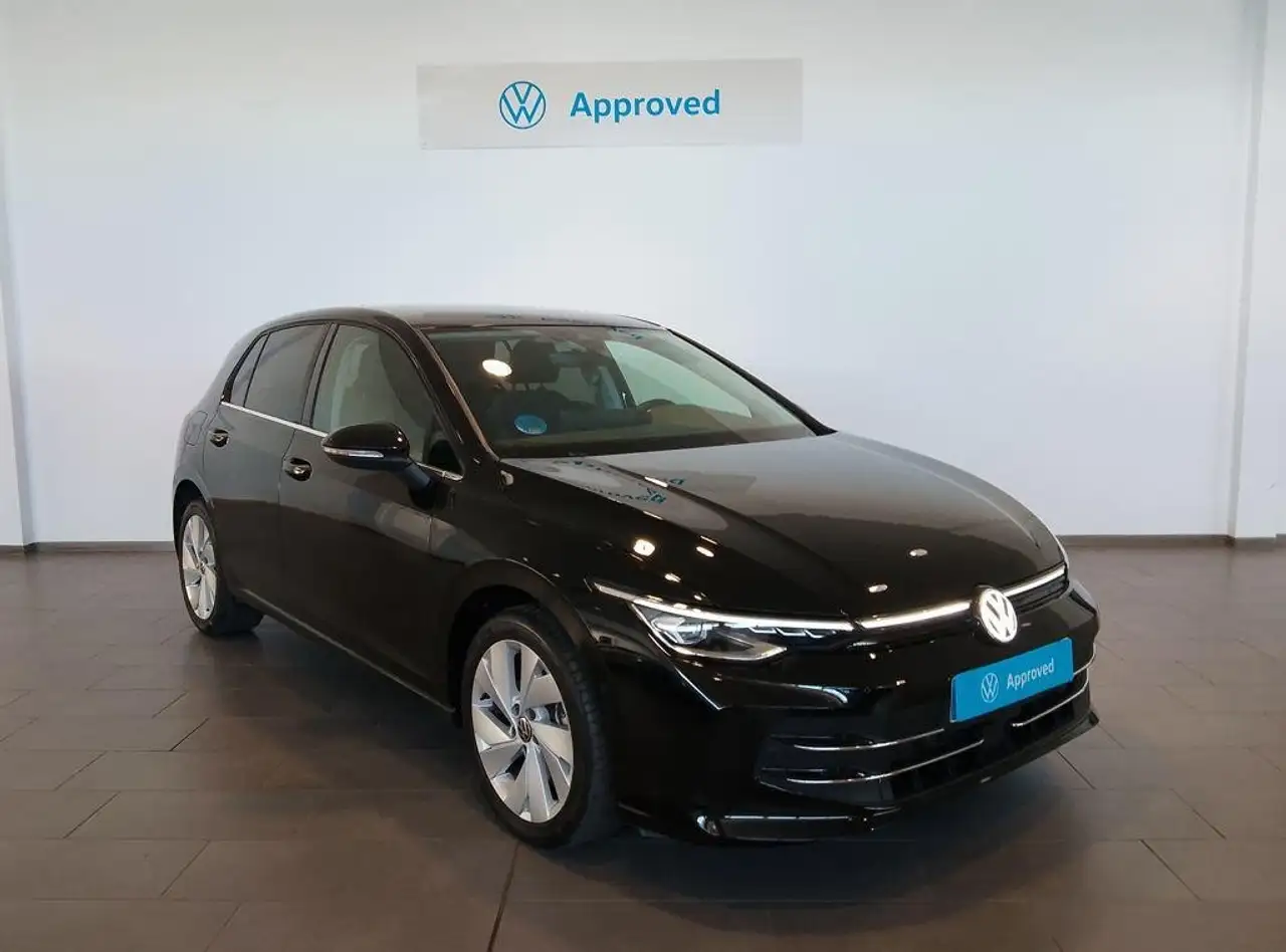 Volkswagen Golf 1.5 TSI eHybrid Style DSG6 150kW — photo 1 of 20