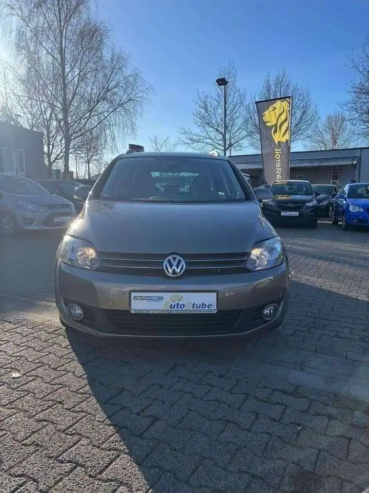 Volkswagen Golf Plus Team — photo 1 of 12