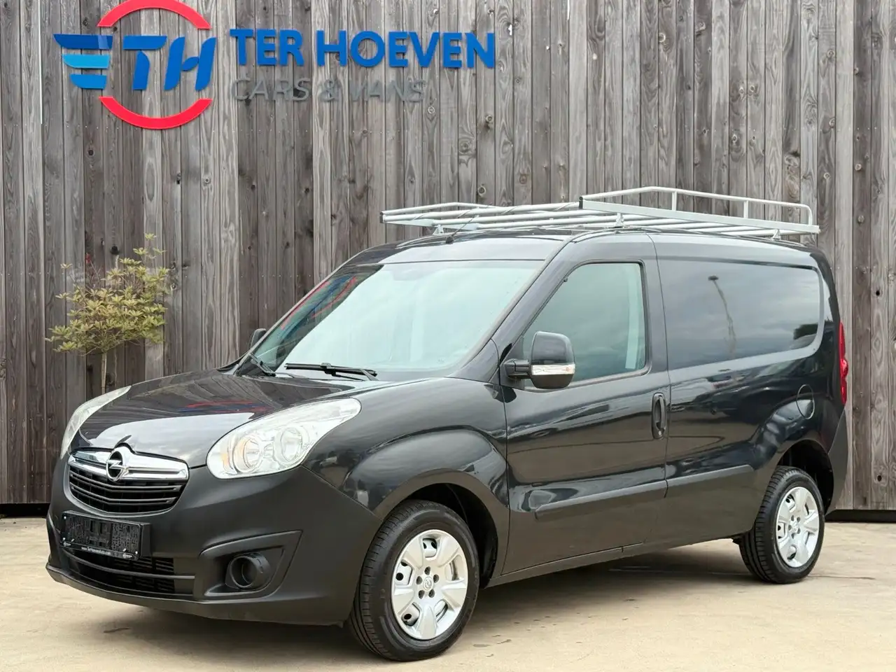 Opel Combo 1.3 CDTi L1H1 ecoFLEX 66 kW — photo 1 of 40