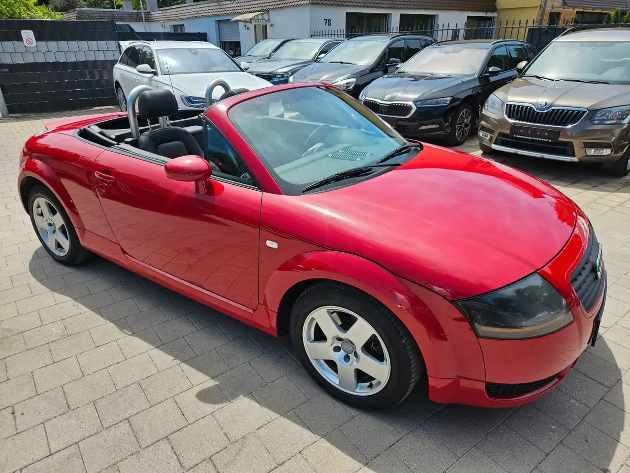 Audi TT Coupe/Roadster 1.8 T Roadster — photo 1 of 15