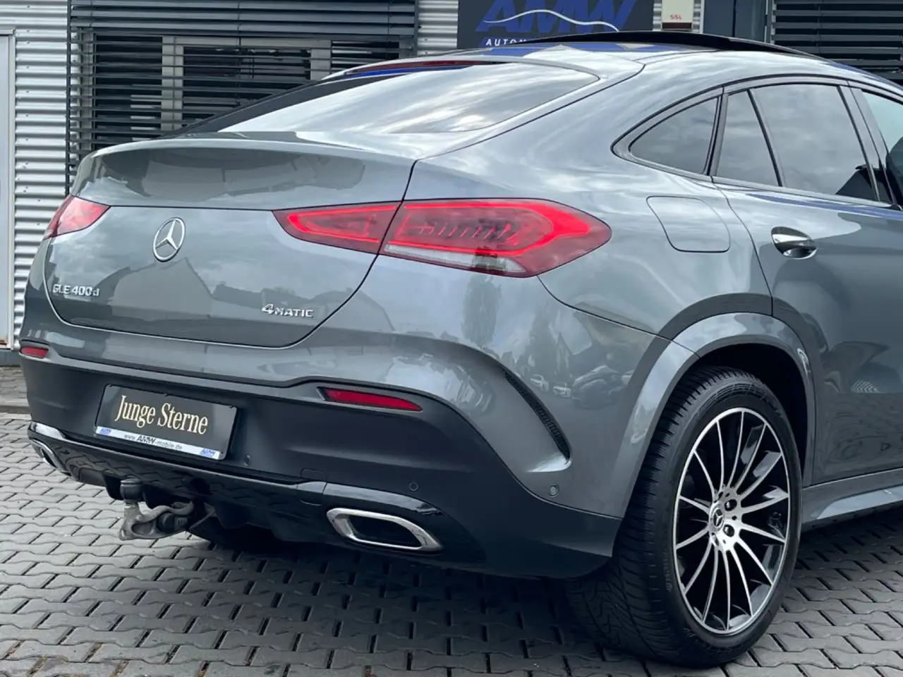 Mercedes-Benz GLE 400 Coupe AMG Night*Pano*AHK*Standheizu*VOLL — photo 1 of 40