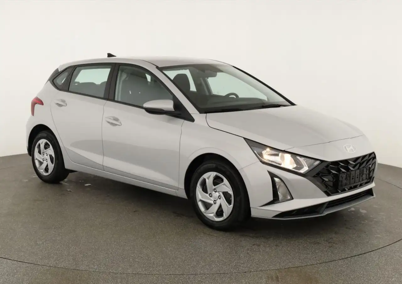 Hyundai i20 1.0 T-GDI DCT, Navi, Kamera, AppConnect, Winter... — photo 1 of 36