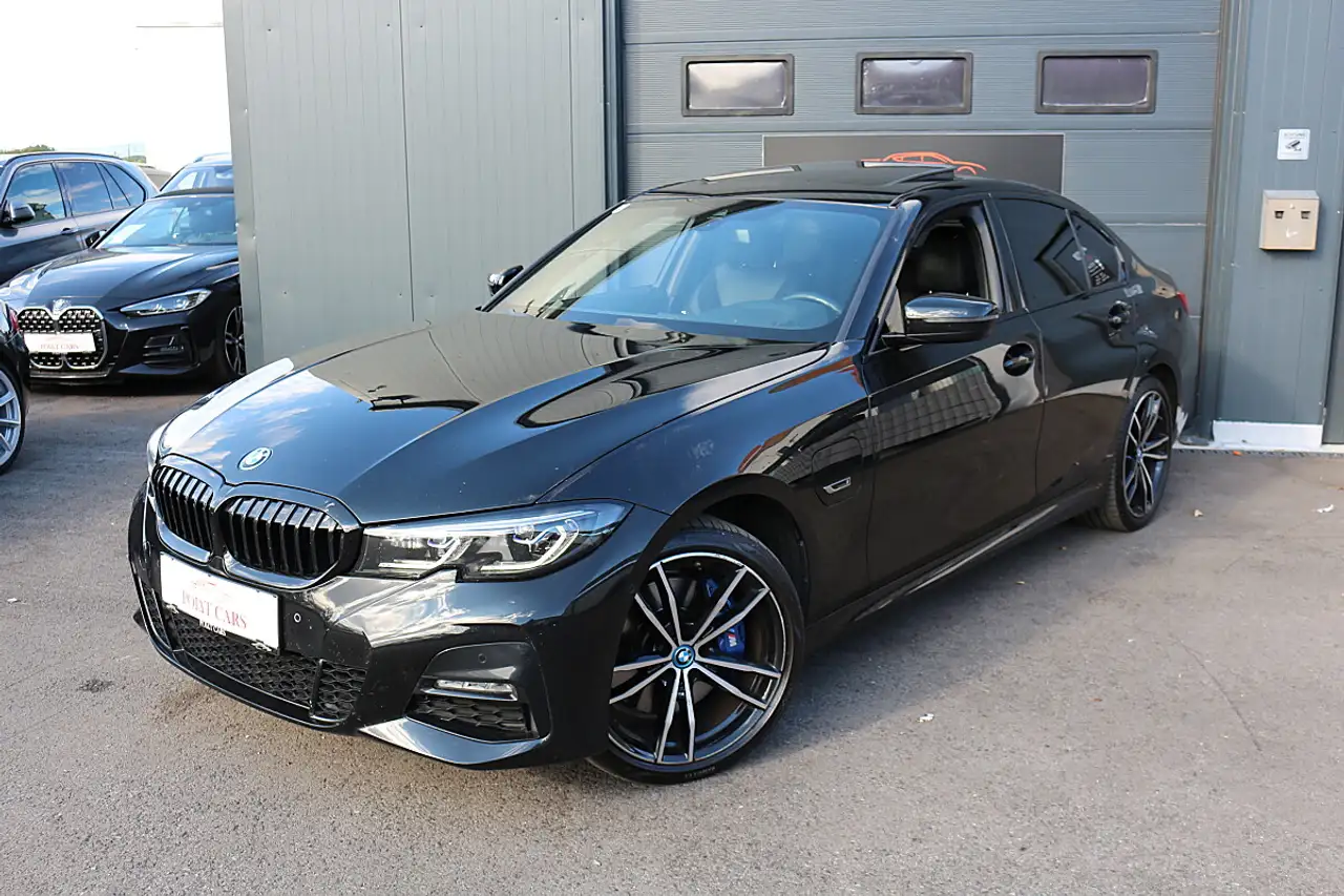 BMW 330 e PHEV xDrive Aut M-Paket *1Besitz* — photo 1 of 18