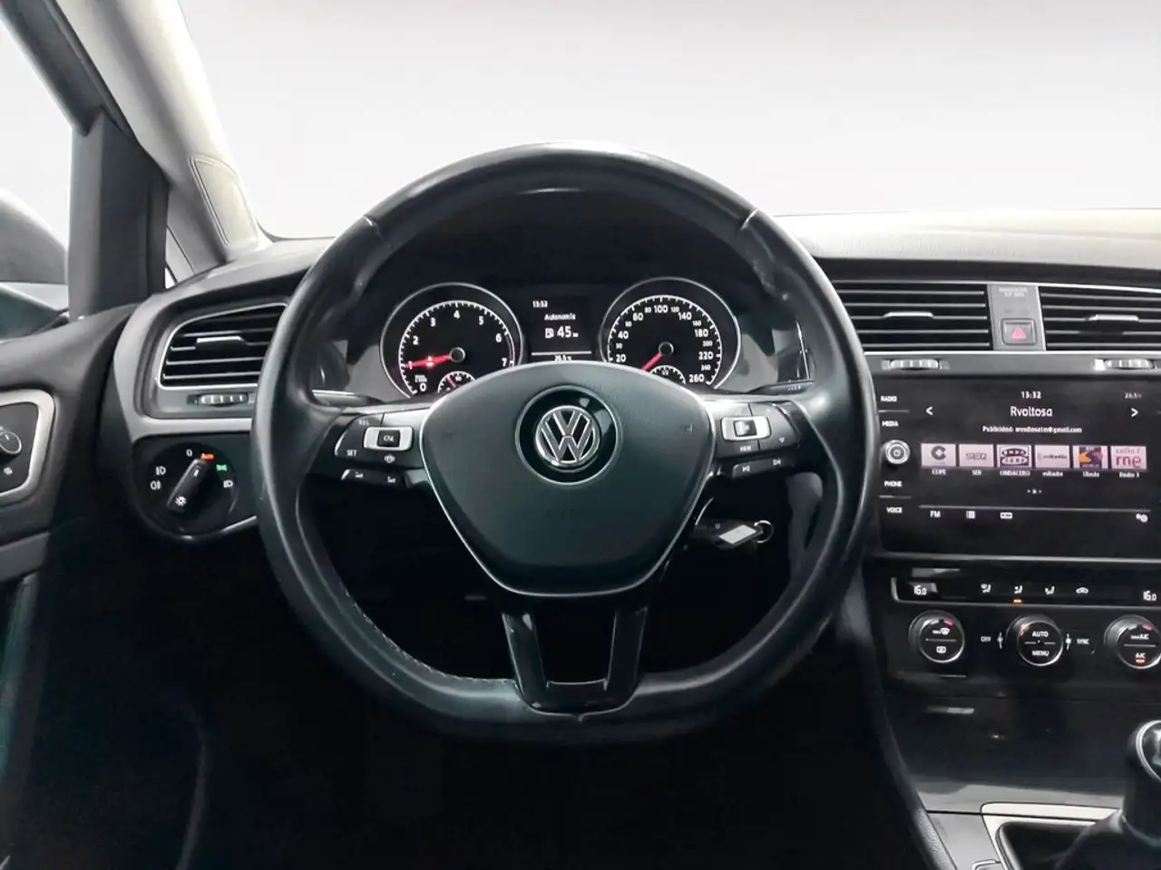 2020 Volkswagen Golf 1.5 TSI Evo BM Last Edition 96kW, photograph 10